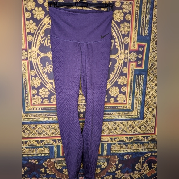 Nike Zonal Strength Training Tight Purple Size Medium - Picture 4 of 13